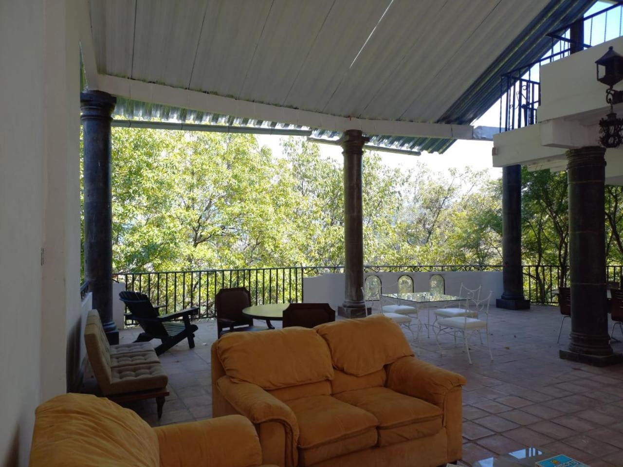 Zitácuaro Solache Inn מראה חיצוני תמונה